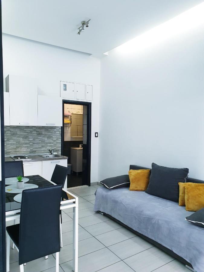 Studios Centar سبليت المظهر الخارجي الصورة