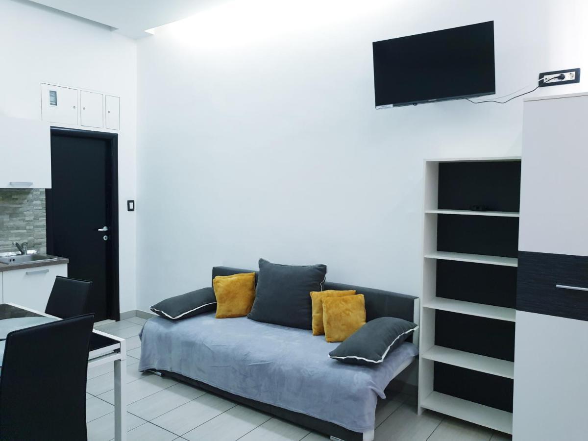 Studios Centar سبليت المظهر الخارجي الصورة